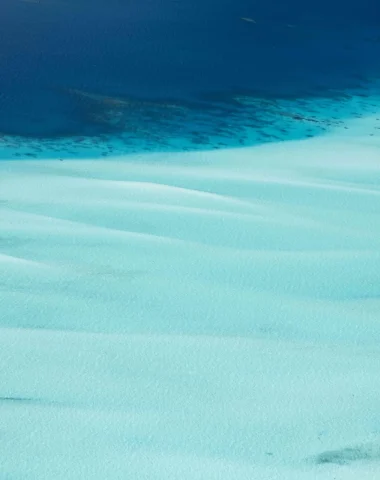 Les lagons de Tahiti Et Ses Îles, le plus grand terrain de jeux nautiques ©Grégoire Le Bacon Tahiti Nui Helicopters-6082x4054 (1)